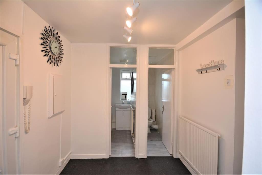London Zone2 Classic 3 Bedroom Eksteriør billede